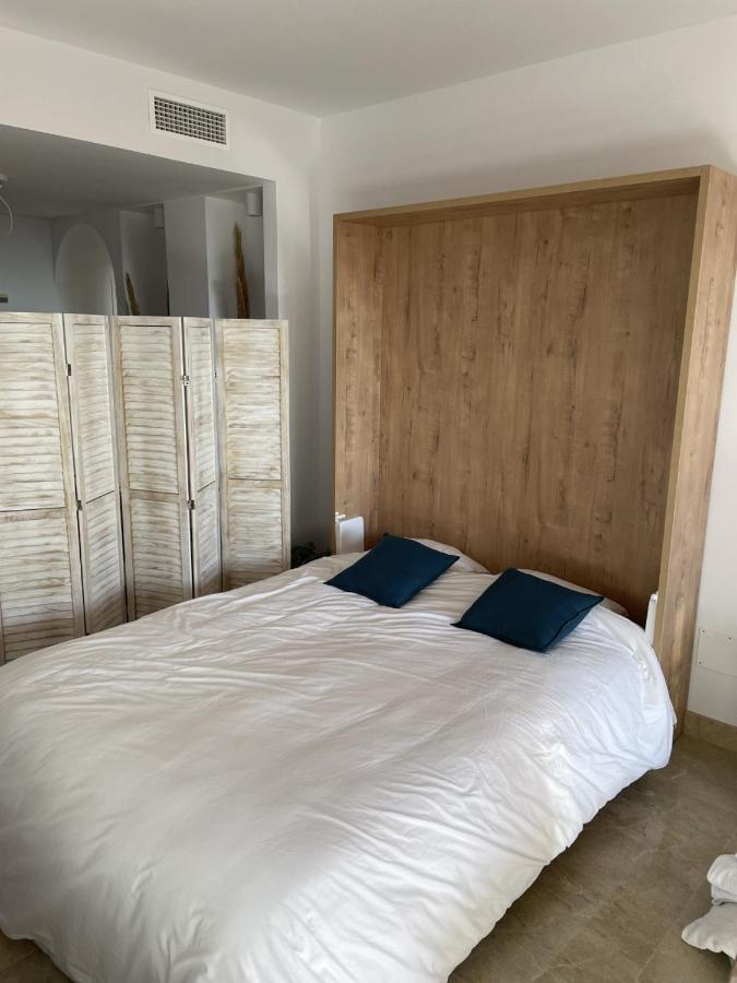 Coto Real 2359 Apartment มานิลบา ภายนอก รูปภาพ